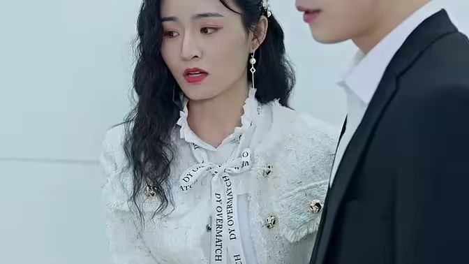 离婚后，夫人她成了大佬